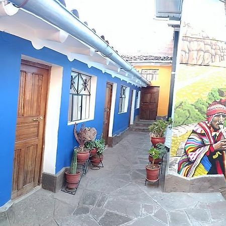 Chelitos Backpacker Hostel Cuzco Exterior foto