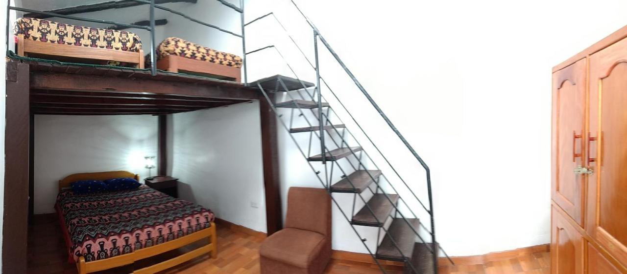Chelitos Backpacker Hostel Cuzco Exterior foto