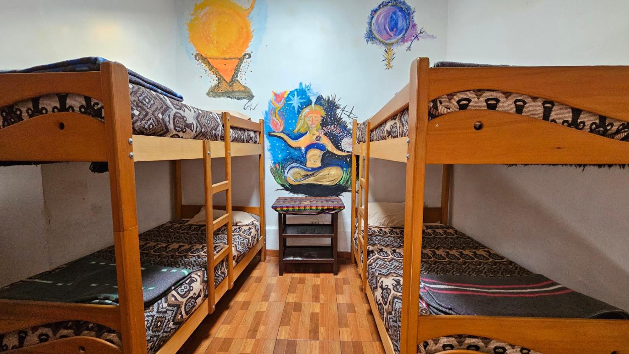 Chelitos Backpacker Hostel Cuzco Exterior foto